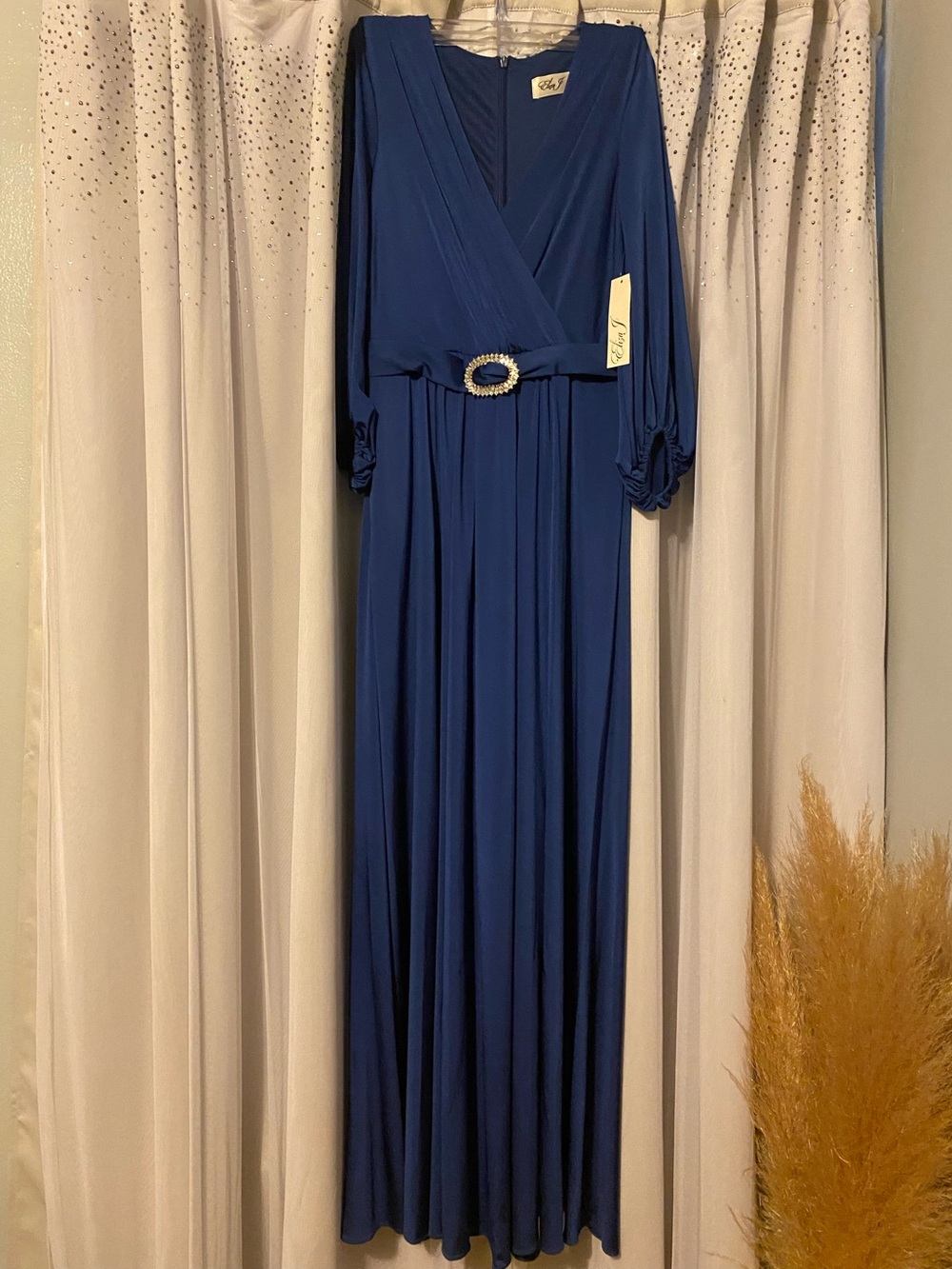 ELIZA J NWT SIZE 6 ROYAL BLUE MAXI DRESS WITH OVAL BUCKLE